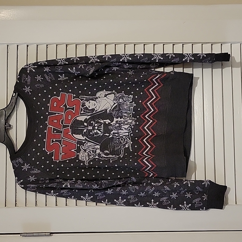 NWOT Forever 21 Star Wars Christmas sweater sz XS